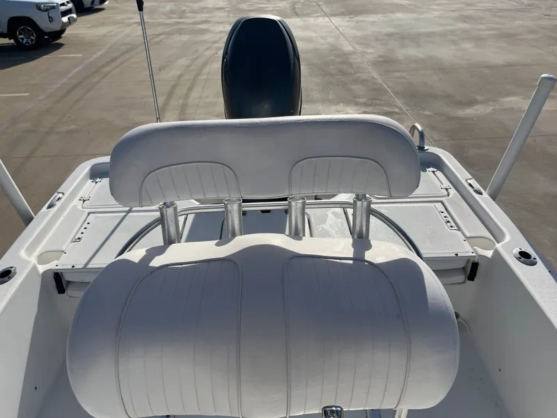 Slide: The Image of Sea Fox 200XT 2012 - 30