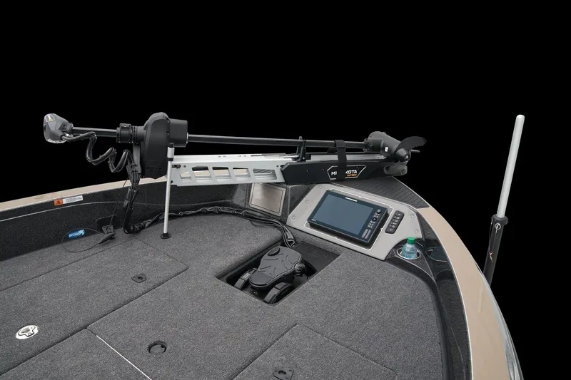 Slide: The Image of Ranger 622FS Pro 2026 - 13