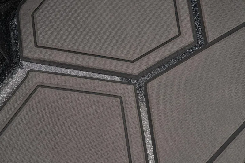 Slide: The Image of Ranger 622FS Pro 2026 - 67