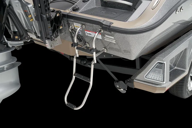 Slide: The Image of Ranger 622FS Pro 2026 - 76