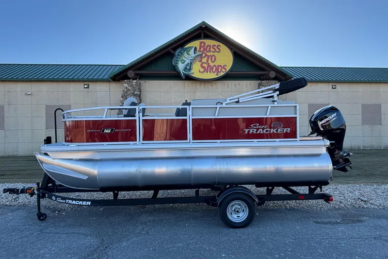 Slide: The Image of Sun Tracker Bass Buggy 16 XL Select 2026 - 71