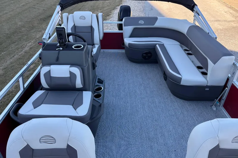 Slide: The Image of Sun Tracker Bass Buggy 16 XL Select 2026 - 76