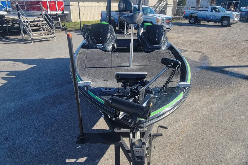 Slide: The Image of 2018 Nitro Z18 boat with dual motors and advanced navigation equipment. - 3