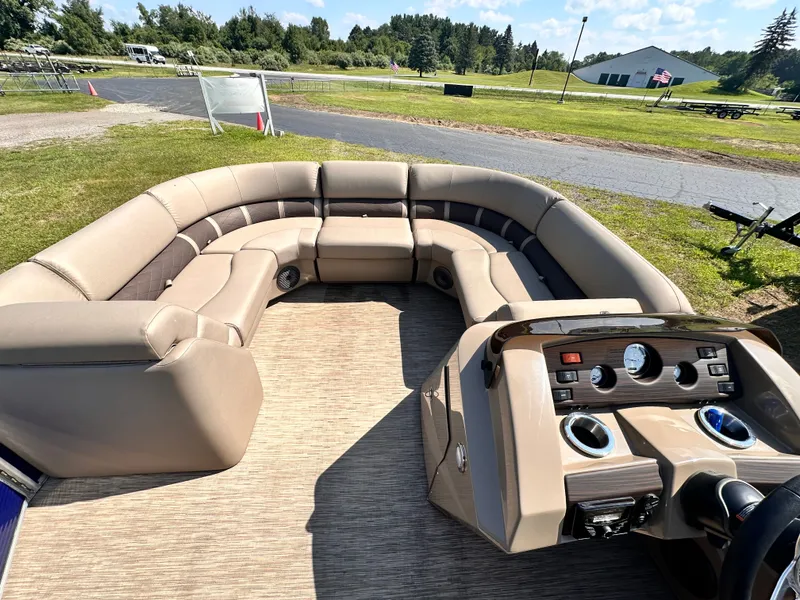 Slide: The Image of Bennington S SERIES 22 SCWX PONTOON 2021 - 5