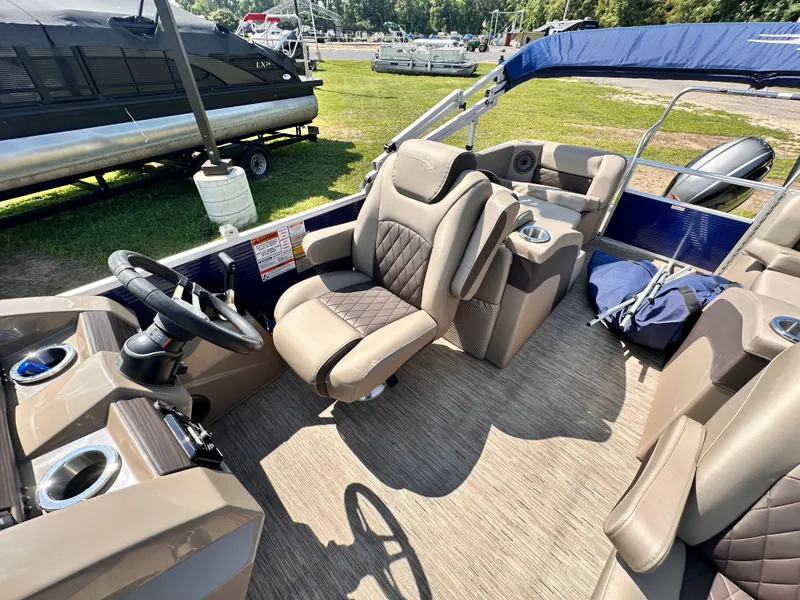 Slide: The Image of Bennington S SERIES 22 SCWX PONTOON 2021 - 7