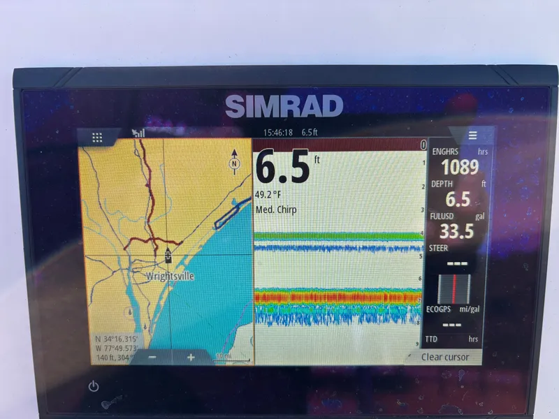 Slide: The Image of Brig Navigator 610 2019 - 17