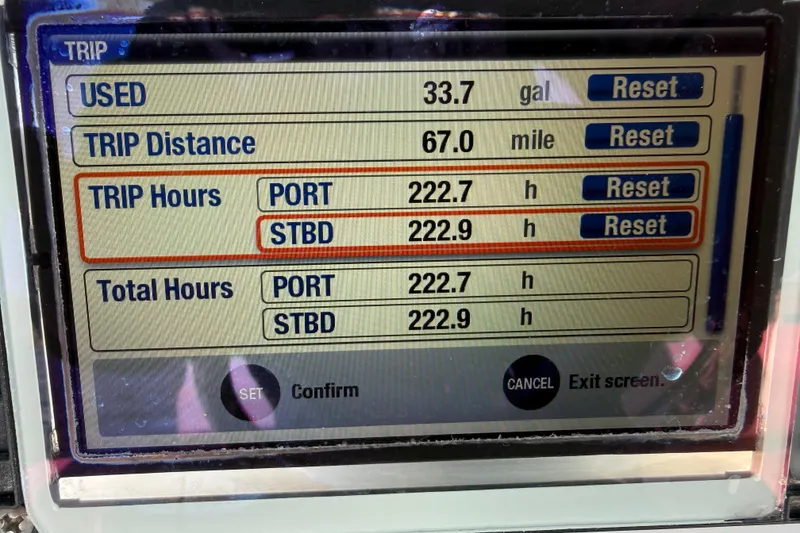 Slide: The Image of Boat trip data display showing fuel, distance, and hours for Everglades 255 Center Console, 2015. - 19