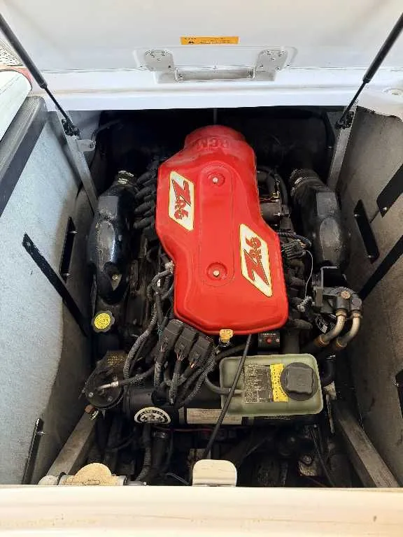 Slide: The Image of Nautique 226 2005 - 10