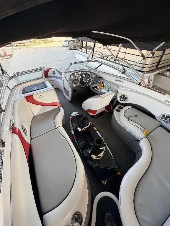 Slide: The Image of Nautique 226 2005 - 11