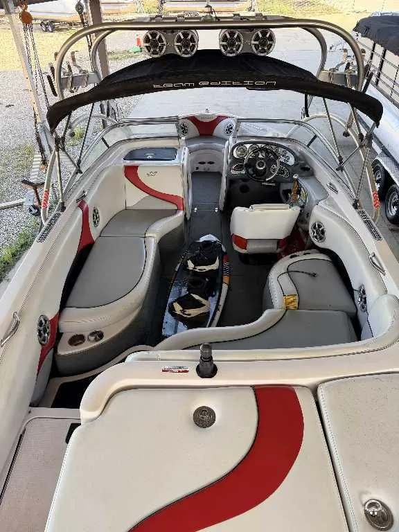 Slide: The Image of Nautique 226 2005 - 4