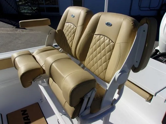 Slide: The Image of Sportsman Masters 227 Bay Boat 2025 - 12