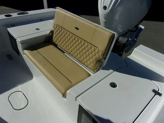 Slide: The Image of Sportsman Masters 227 Bay Boat 2025 - 14