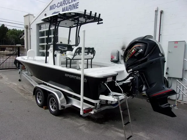 Slide: The Image of Sportsman Masters 227 Bay Boat 2024 - 15