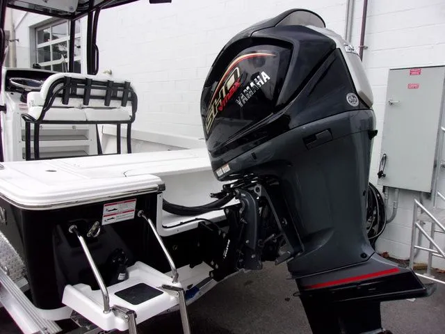 Slide: The Image of Sportsman Masters 227 Bay Boat 2024 - 17