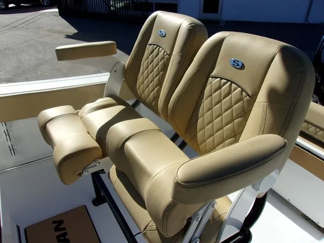 Slide: The Image of Sportsman Open 212 Center Console 2025 - 12
