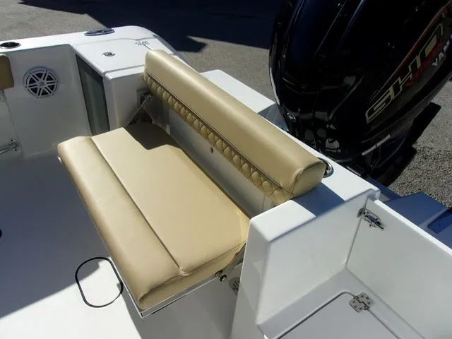 Slide: The Image of Sportsman Open 212 Center Console 2025 - 13