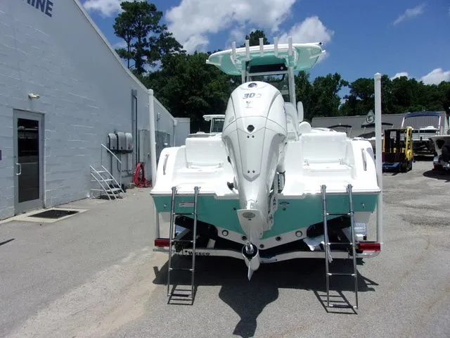 Slide: The Image of Sportsman Heritage 231 Center Console 2025 - 5