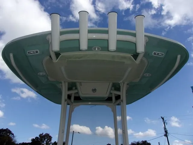 Slide: The Image of Grady-White 251 Coastal Explorer 2025 - 10