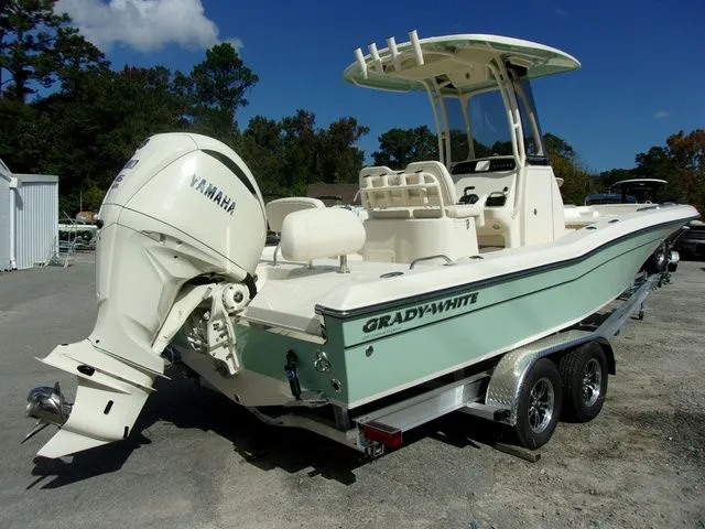 Slide: The Image of Grady-White 251 Coastal Explorer 2025 - 15