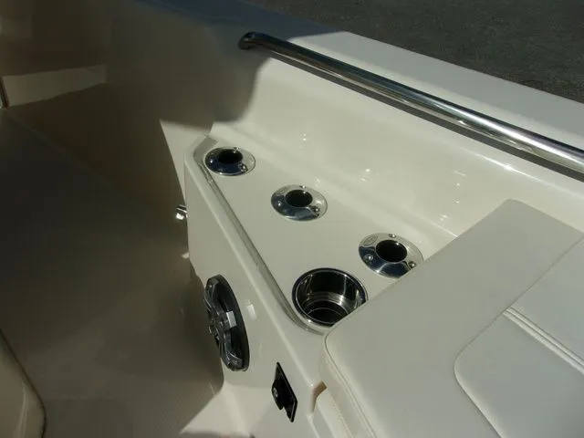 Slide: The Image of Grady-White 251 Coastal Explorer 2025 - 4