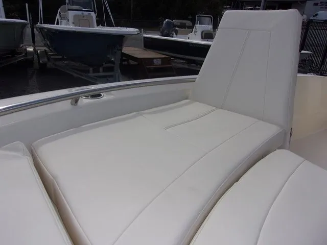 Slide: The Image of Grady-White 251 Coastal Explorer 2025 - 5