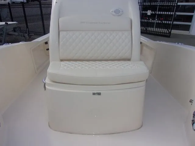 Slide: The Image of Grady-White 251 Coastal Explorer 2025 - 8