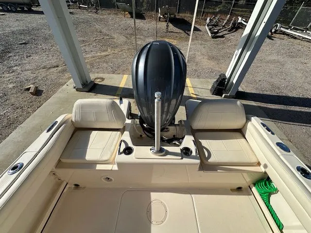 Slide: The Image of Grady-White Fisherman 216 2022 - 6