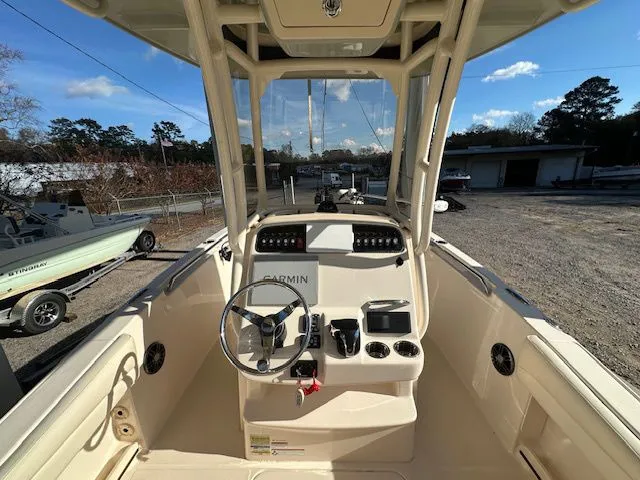 Slide: The Image of Grady-White Fisherman 216 2022 - 9