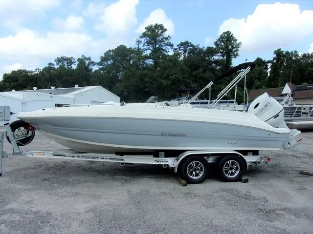 Slide: The Image of Stingray 212 SC 2023 - 14