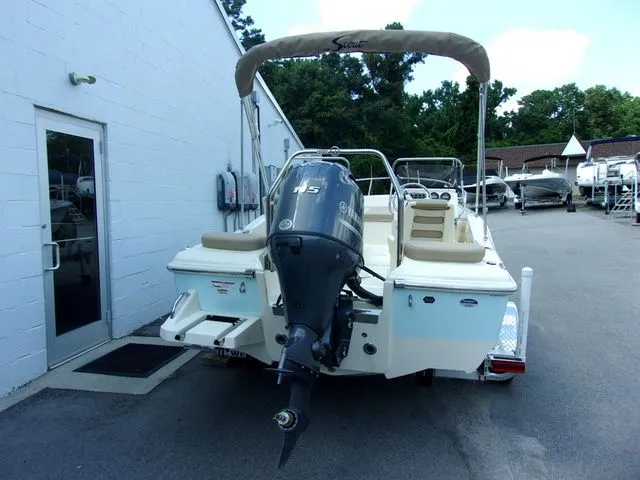 Slide: The Image of Scout 175 Sport Dorado 2024 - 11