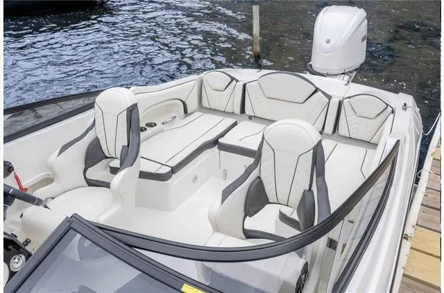 Slide: The Image of Stingray 23 OSX 2024 - 21