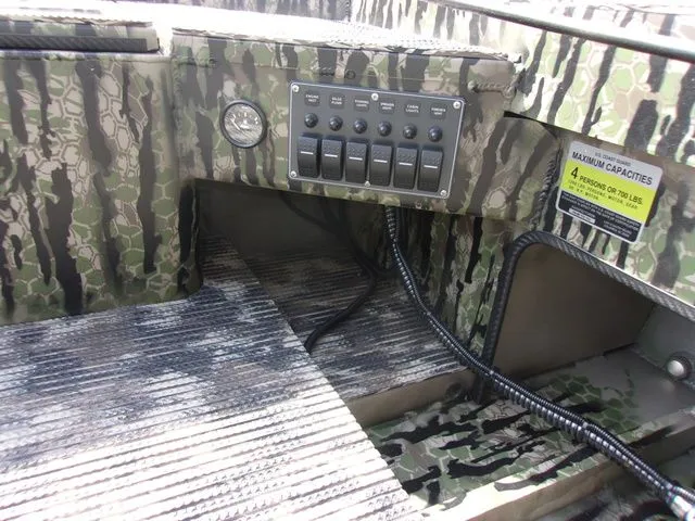 Slide: The Image of Lowcountry Boats 1754 Swamp Fox 2026 - 5