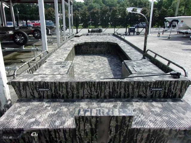 Slide: The Image of Lowcountry Boats 1754 Swamp Fox 2026 - 6