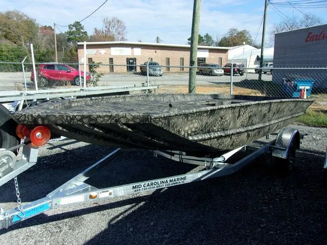 The Image of Legend 1652 Renegade 2023 - 1