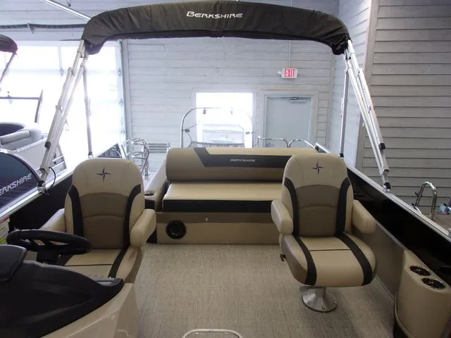 Slide: The Image of Berkshire CTS Series 24 UL CTS 2023 - 6