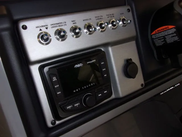 Slide: The Image of Berkshire STS Series 25RFX STS 2023 - 7