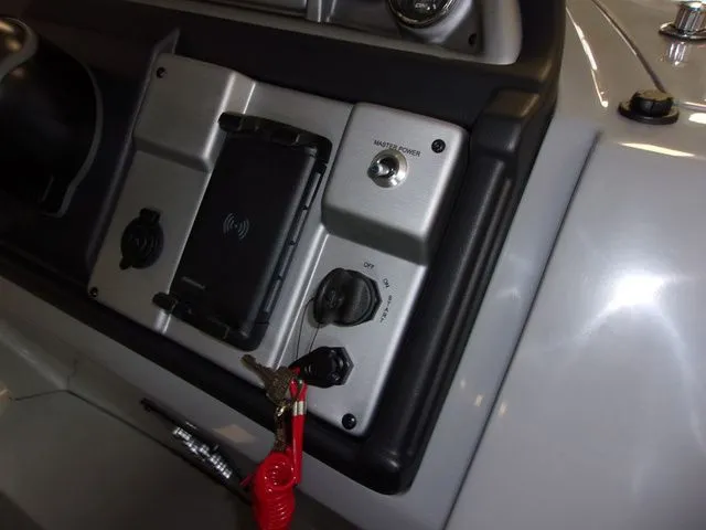 Slide: The Image of Berkshire STS Series 25RFX STS 2023 - 8