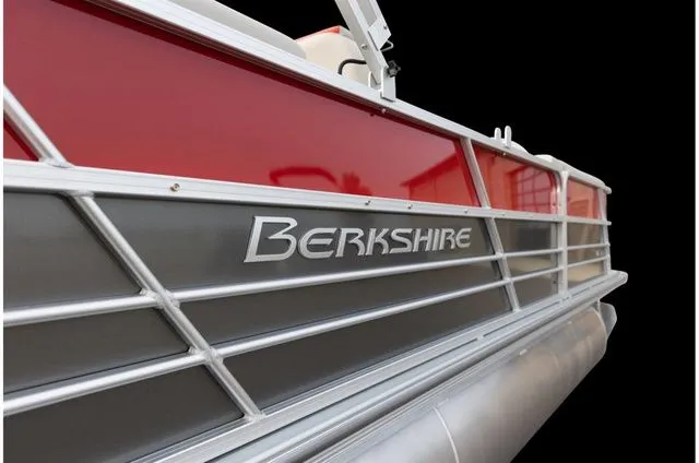 Slide: The Image of Berkshire LE Series 24RFX LE 2023 - 20
