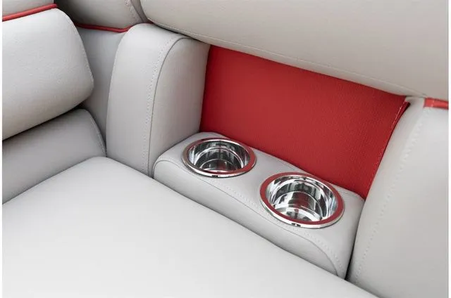 Slide: The Image of Berkshire LE Series 24RFX LE 2023 - 7