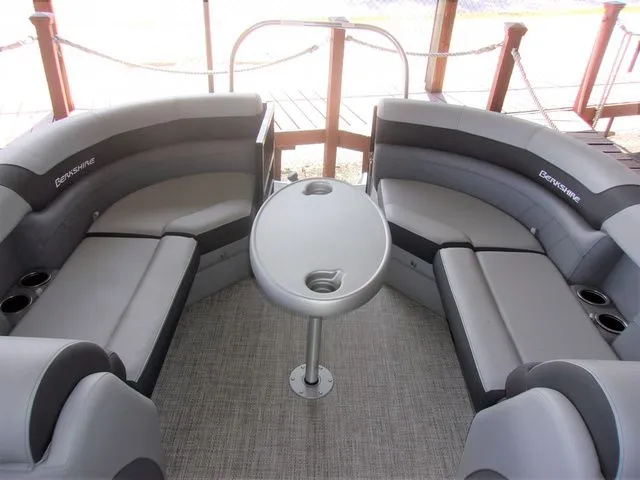 Slide: The Image of Berkshire CTS Series 24RFX CTS 2023 - 7