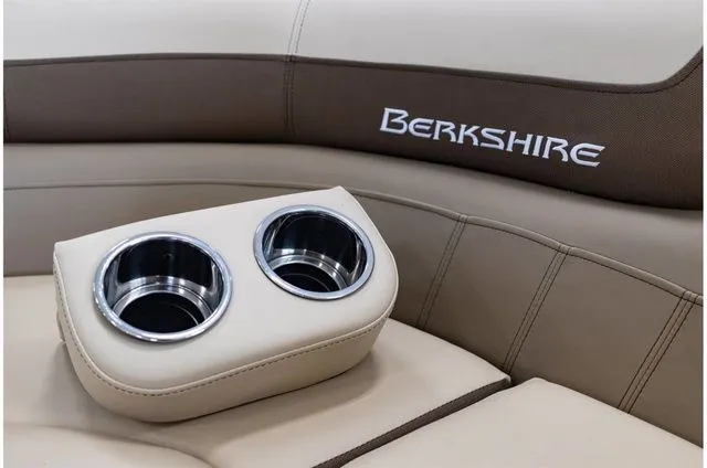 Slide: The Image of Berkshire CTS Series 24RFX CTS 2023 - 37