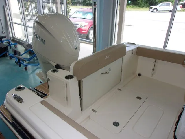 Slide: The Image of Scout XSF 240 2025 - 11