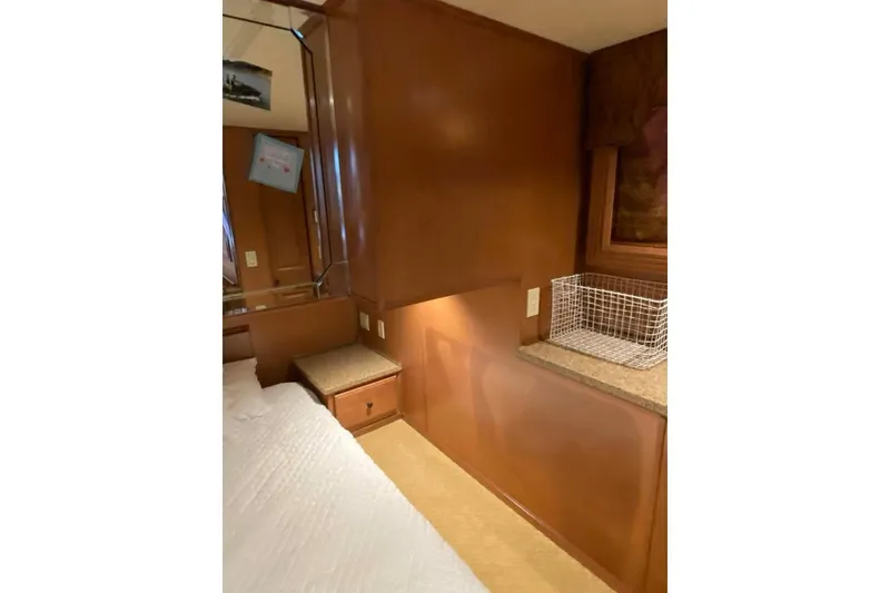 Slide: The Image of Thermostat on wooden wall in 2007 Summerset model, 21' x 106'. - 296