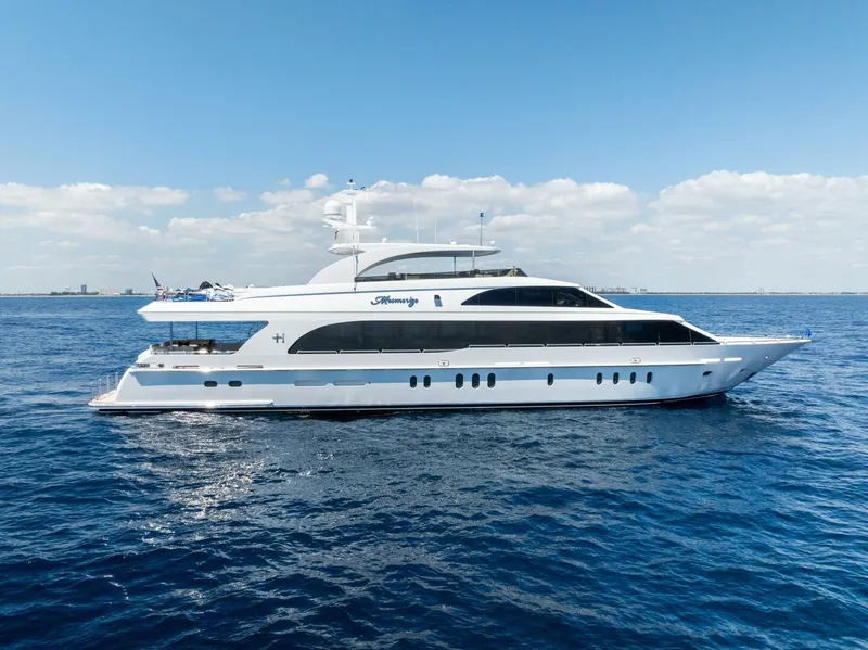 Slide: The Image of Hargrave 125 Raised Pilothouse 2013 - 109