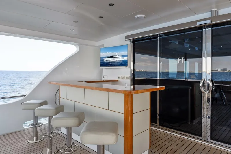 Slide: The Image of Hargrave 125 Raised Pilothouse 2013 - 80