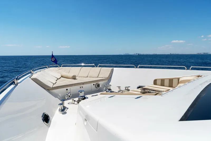 Slide: The Image of Hargrave 125 Raised Pilothouse 2013 - 88