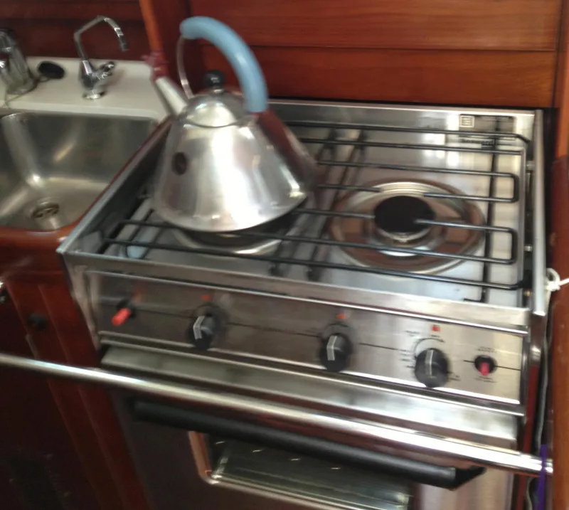 Slide: The Image of Galley area of Beneteau Oceanis 42CC yacht, year 2002. - 7