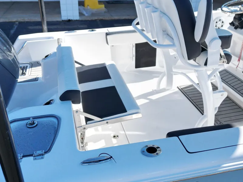 Slide: The Image of Tidewater 210 CC Adventure 2026 - 14