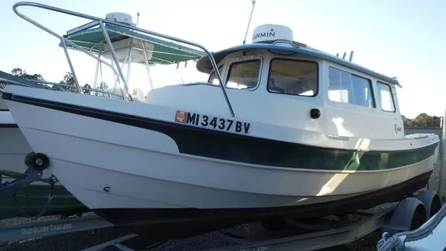 Slide: The Image of C-Dory 22' Classic Cruiser 2003 - 17