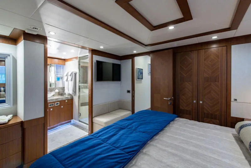Slide: The Image of Luxurious bedroom and bathroom in a 2020 Hargrave G120 yacht. - 39